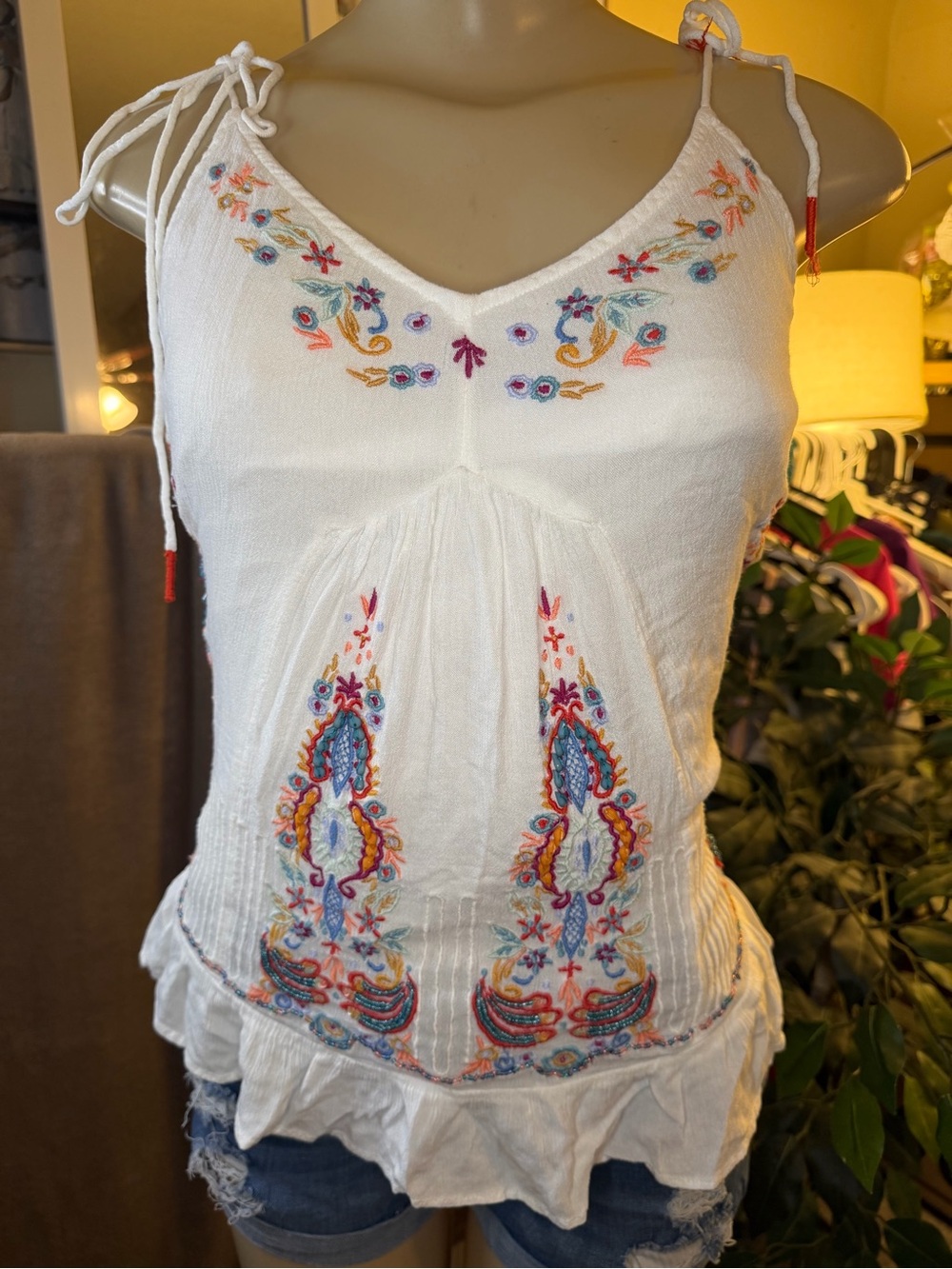 Floret Studios White Embroidered Boho Strappy Tank Top - Size S / US 4